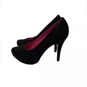 X Appeal High Heel Black Platform Heels Sz 7 Suede Slip On Shoes